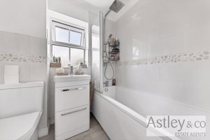 bathroom- click for photo gallery